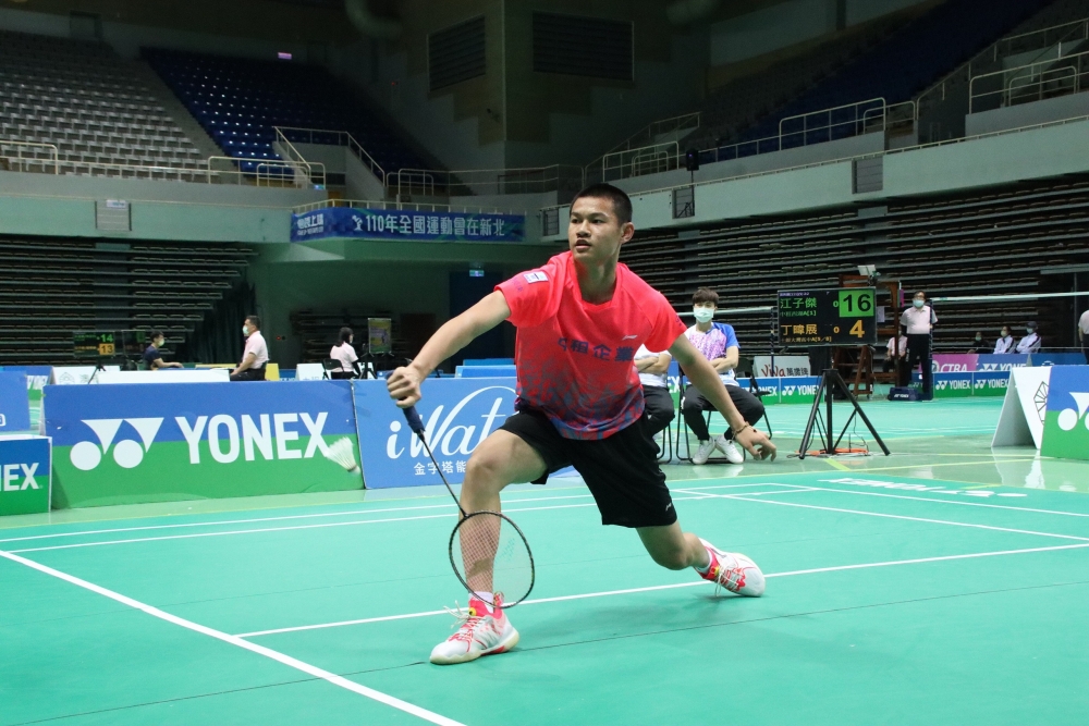 中租西湖江子傑關門成功助球隊衛冕冠軍。羽球協會／提供。