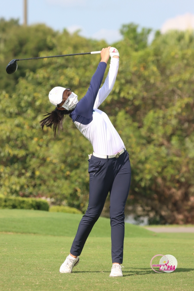 第一回合業餘女子B組 陳品晞78桿(+6)暫並列第一。