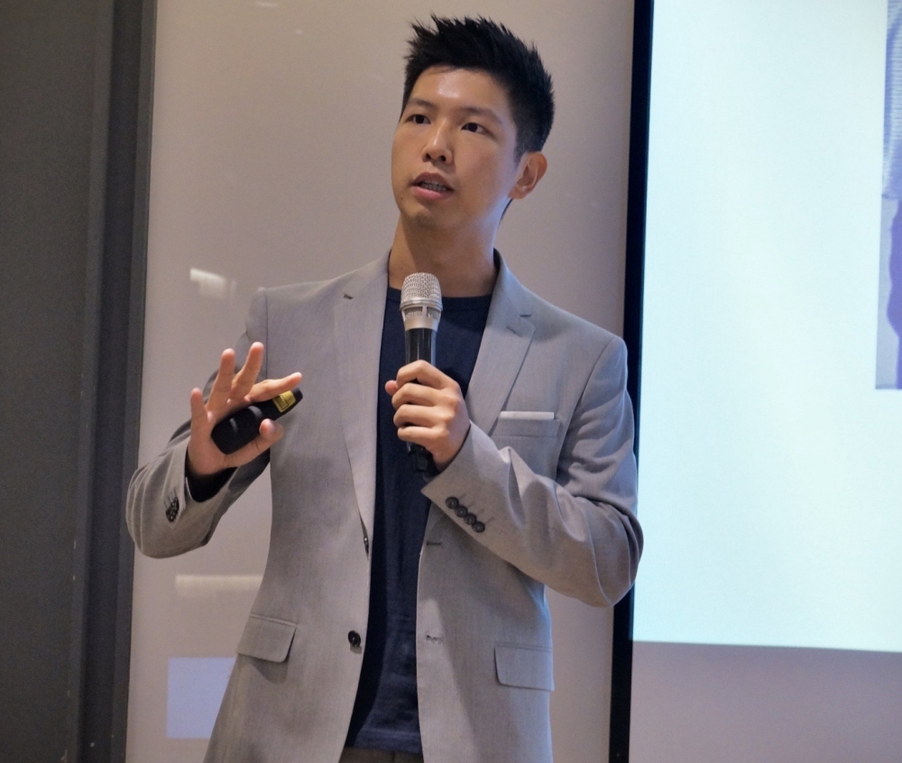 賴正鎧是前空手道國手。