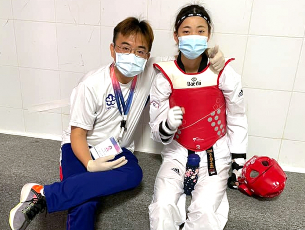 中華跆拳道隊羅嘉翎和教練劉聰達。劉聰達／提供。