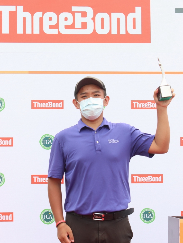  ThreeBond 挑戰賽業餘冠軍張簡克諺。