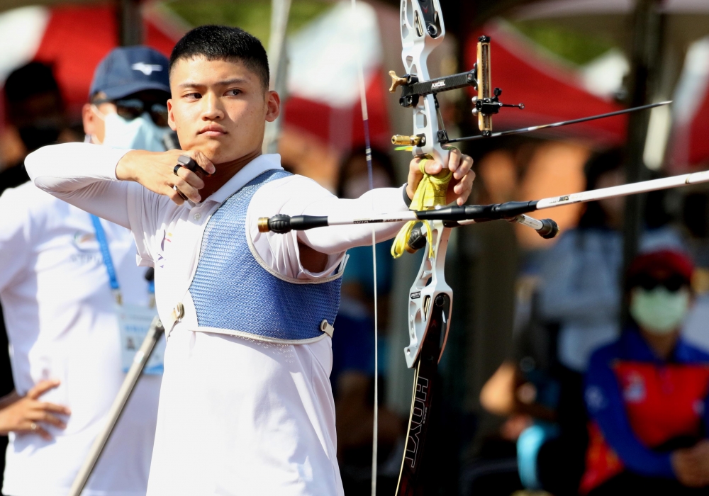 湯智鈞帥氣寫二連霸。林嘉欣／攝影。
