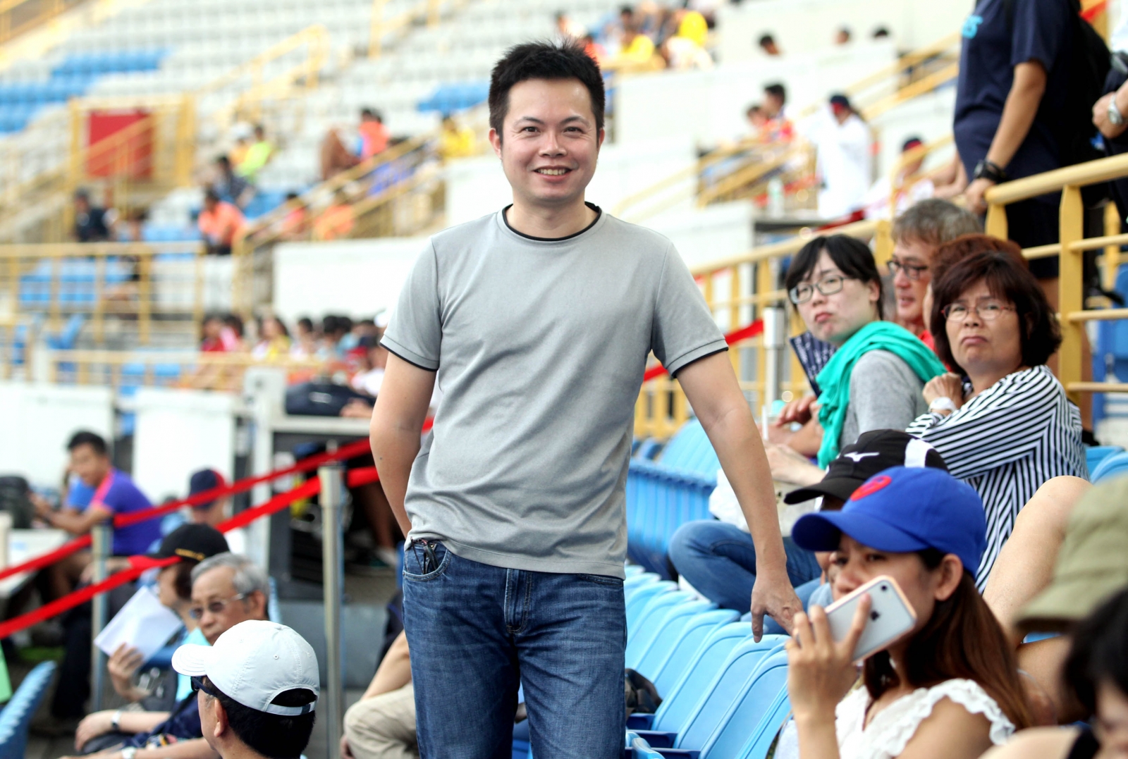 人稱「田徑行動資料庫」的臺灣長跑競技網洪國智。林嘉欣／攝影。