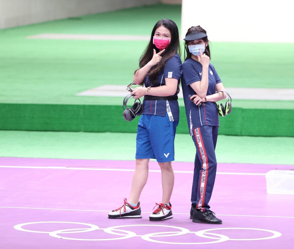 吳佳穎（右）第五，田家榛第八。體育署提供。