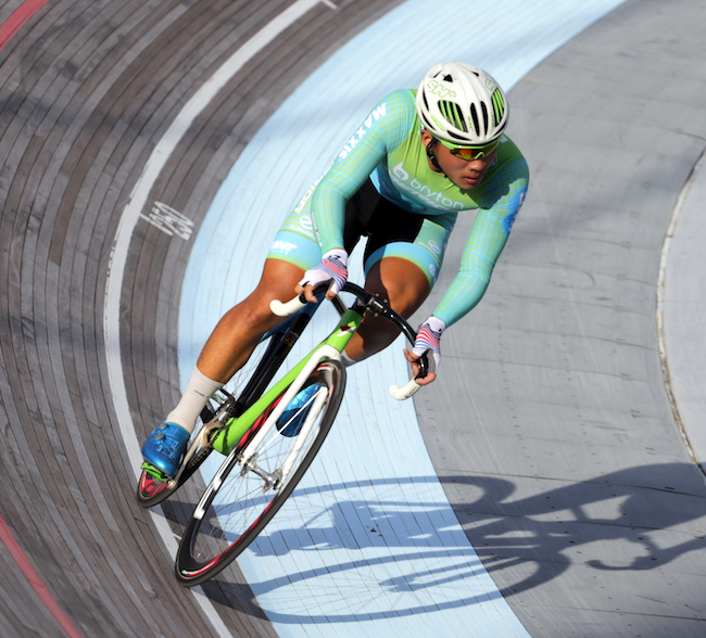 男子青年組全能賽冠軍李靖昌。