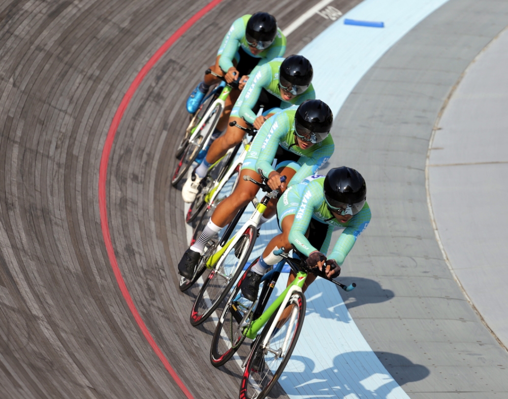 男子青年組高雄市聯隊。