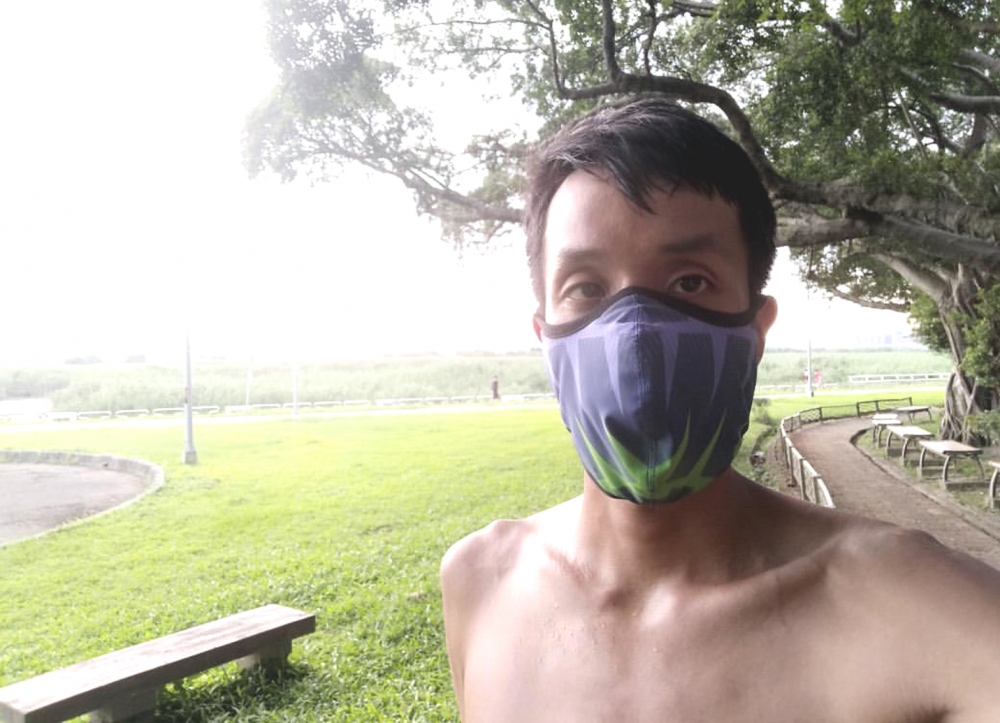 李奇儒選擇較冷僻的地點及時段，繼續長距離的專項訓練。